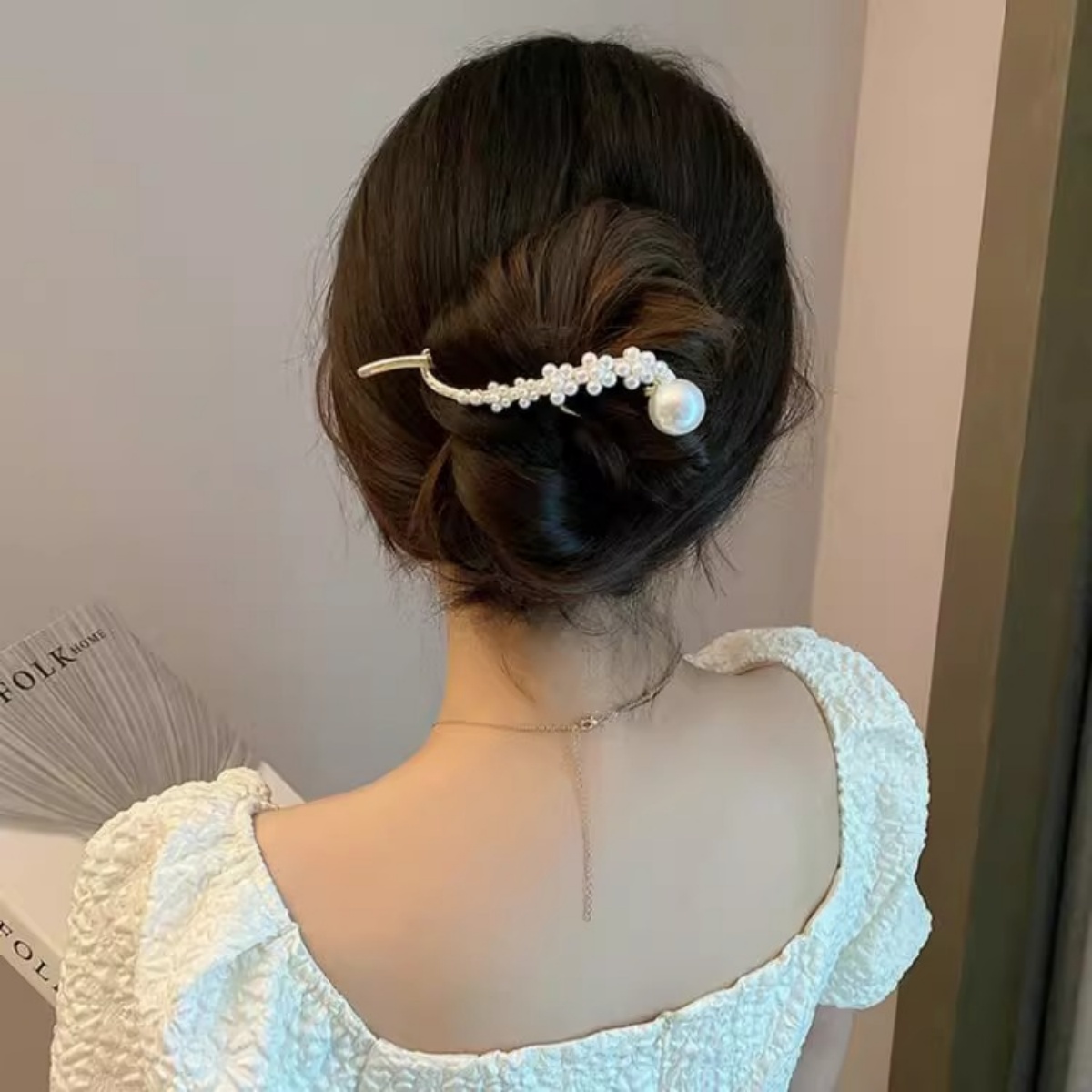 Elegant Glitter Pearl Hair Cli - The Korean Lifestyle recension och pris