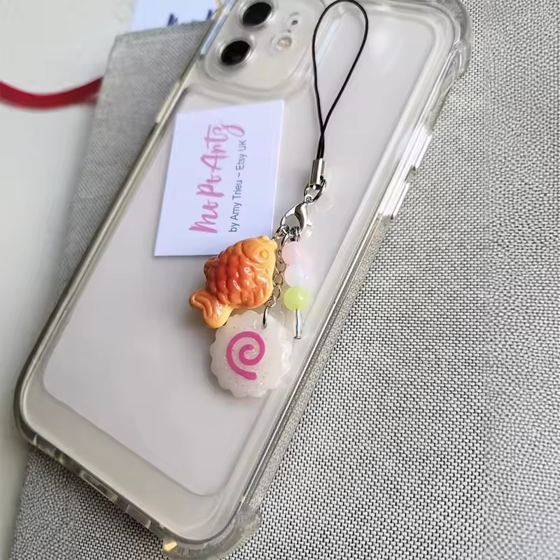 Cute Acrylic Pink Squid Roll P - Tteokbokki Rice Cake recension och pris