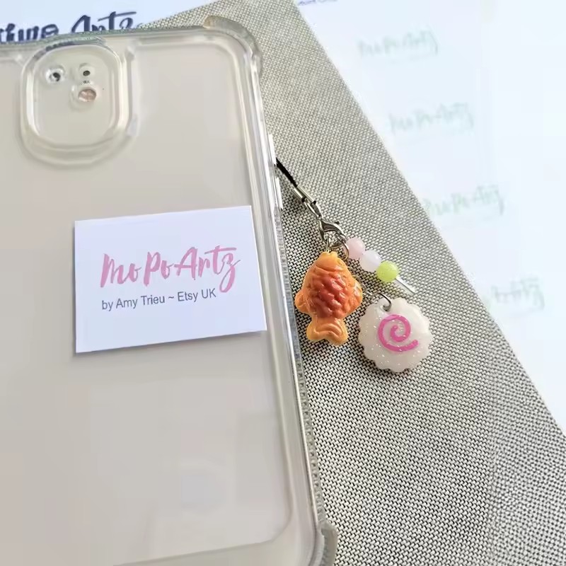 Cute Acrylic Pink Squid Roll P - Tteokbokki Rice Cake recension och pris